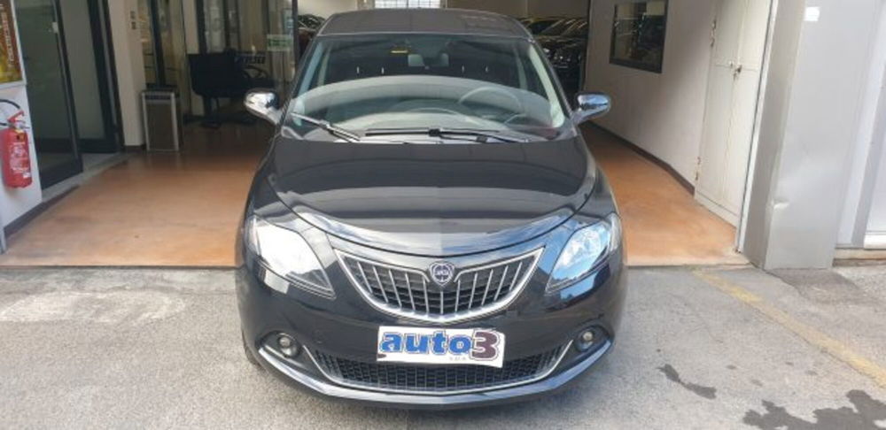 Lancia Ypsilon usata a Imperia