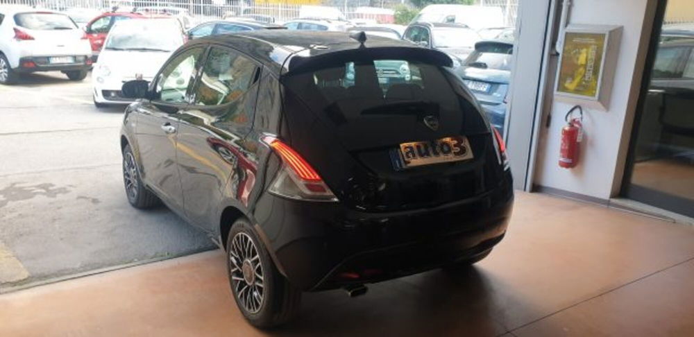 Lancia Ypsilon usata a Imperia (8)