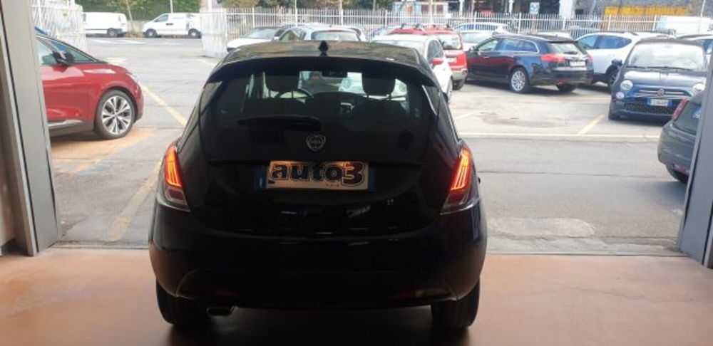 Lancia Ypsilon usata a Imperia (9)