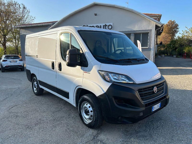 Fiat Ducato Furgone 30 CH1 2.3 mjt 120cv E6d-temp del 2020 usata a Casalgrande