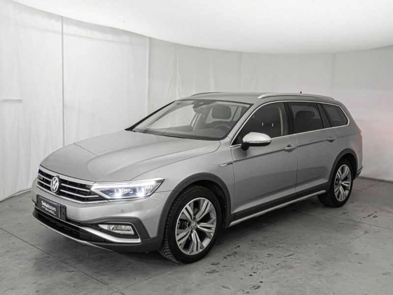 Volkswagen Passat Variant Alltrack 2.0 TDI 190 CV 4MOTION DSG BMT  del 2020 usata a Montecosaro