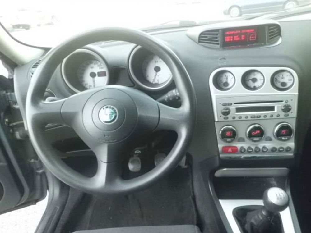 Alfa Romeo 156 usata a Pordenone (10)