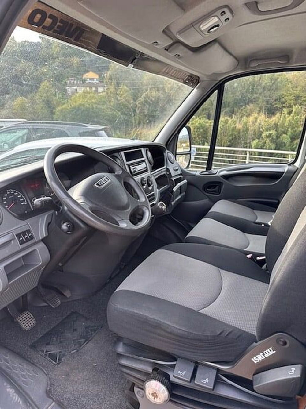 Iveco Daily Furgone usata a La Spezia (8)