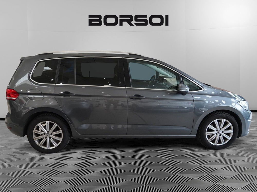 Volkswagen Touran usata a Treviso (6)