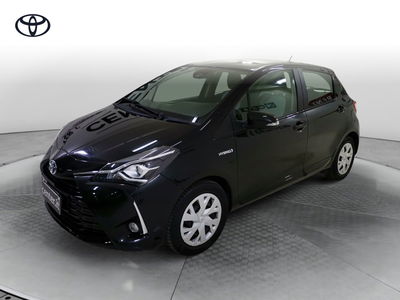 Toyota Yaris 1.5 Hybrid 5 porte Cool  del 2017 usata a Salerno