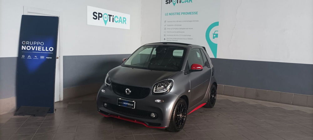 smart Fortwo Cabrio usata a Salerno