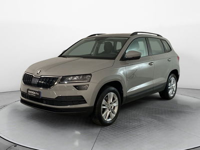 Skoda Karoq 2.0 TDI EVO SCR 115 CV DSG Executive  del 2021 usata a Carnago