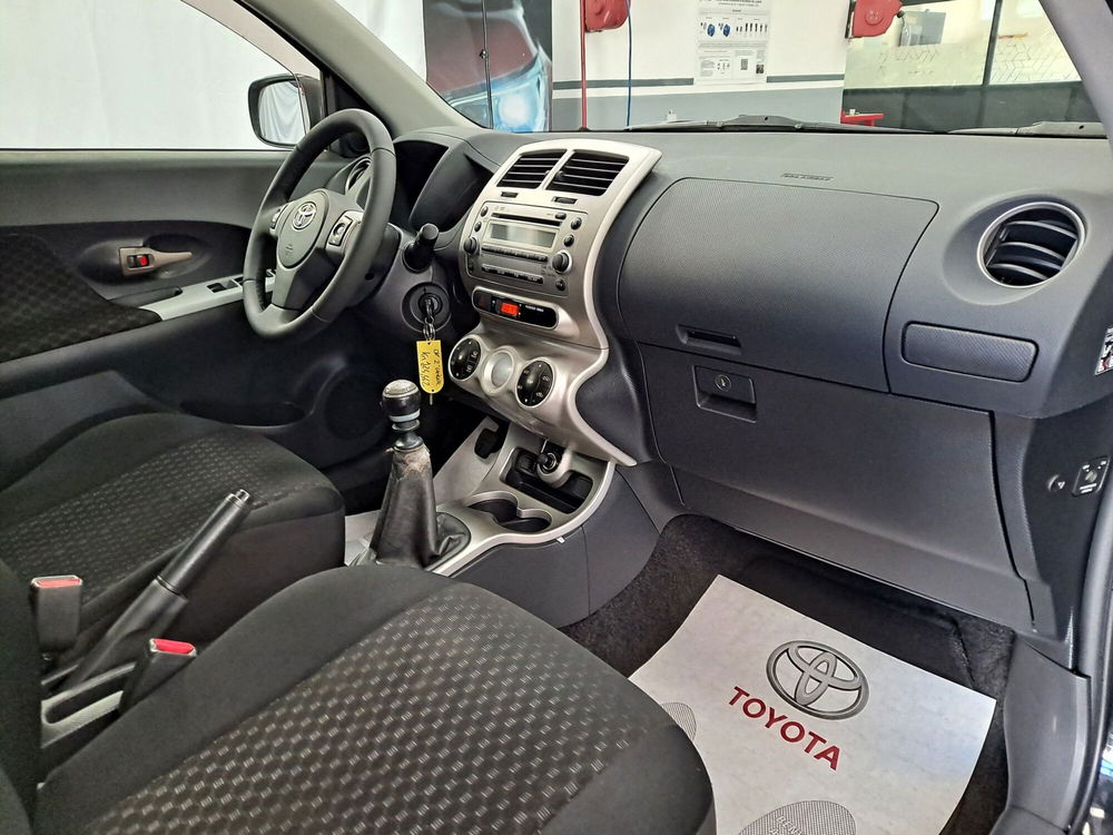 Toyota Urban Cruiser usata a Roma (5)