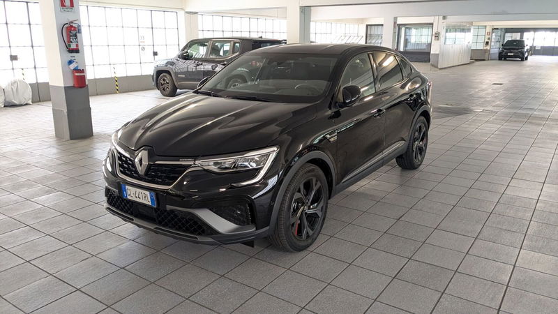 Renault Arkana E-Tech 145 CV R.S.Line Fast Track del 2022 usata a Milano