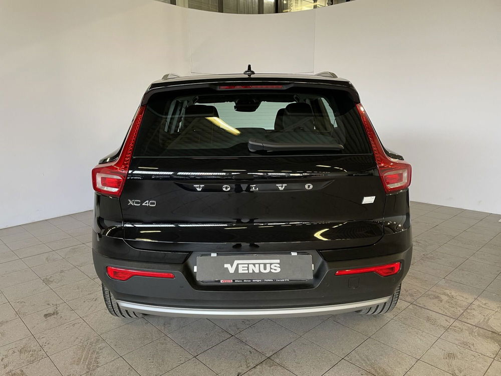 Volvo XC40 usata a Monza e Brianza (5)