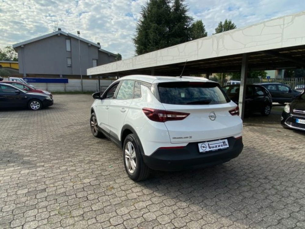 Opel Grandland X usata a Milano (4)