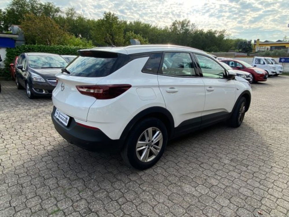 Opel Grandland X usata a Milano (6)