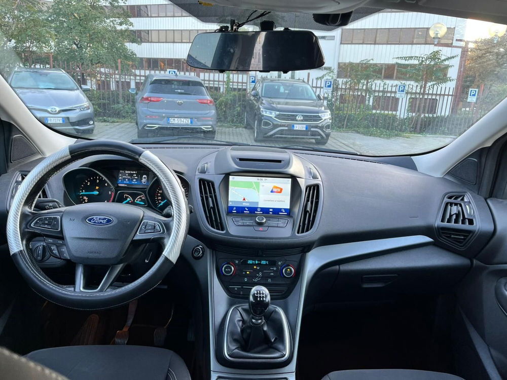 Ford Kuga usata a Milano (15)