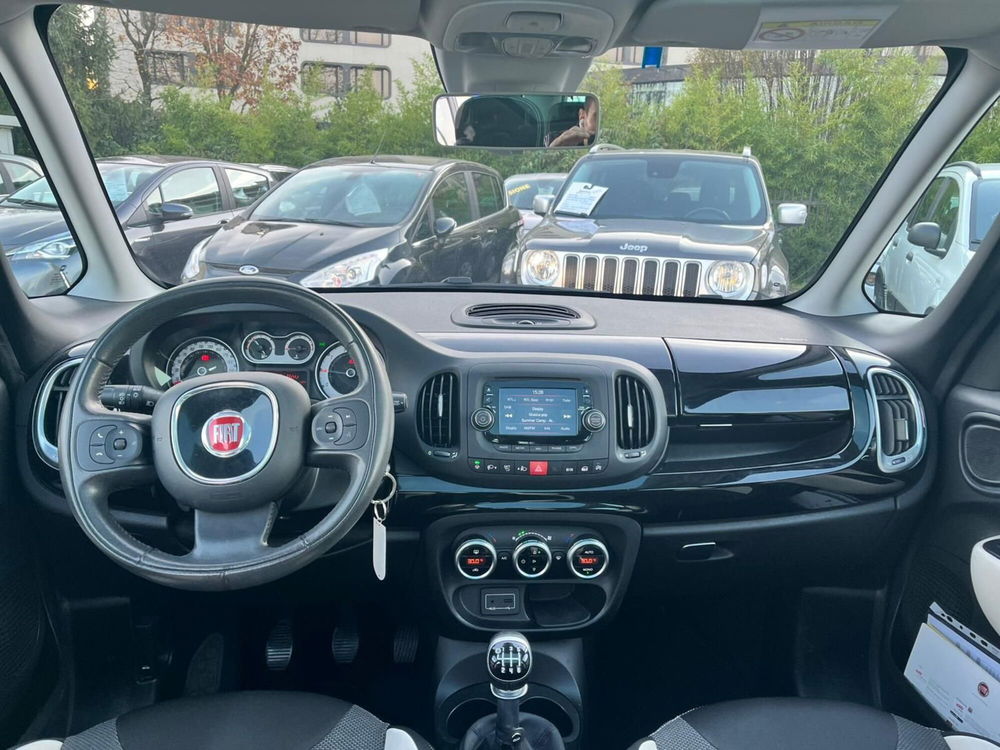 Fiat 500L usata a Milano (18)