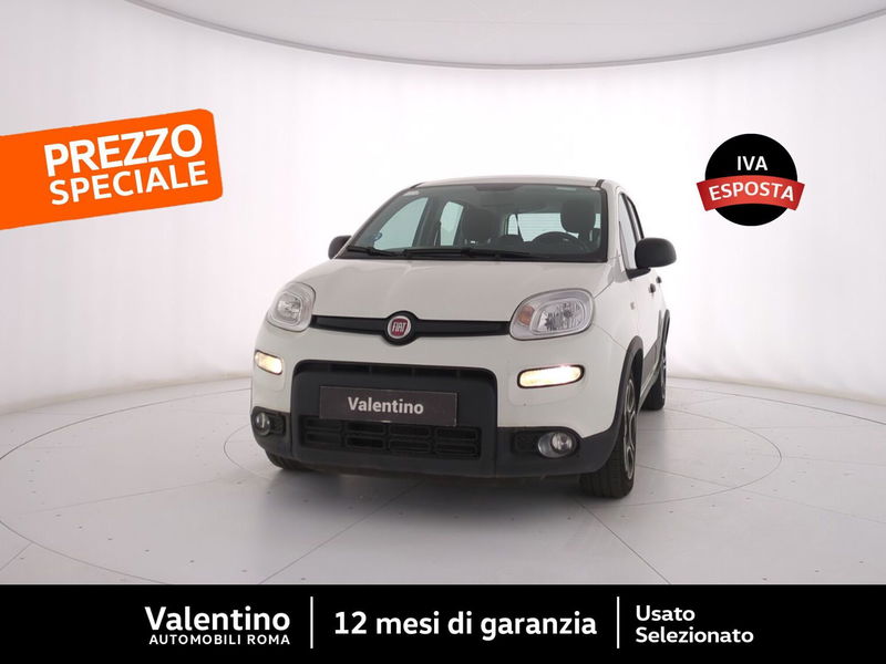 Fiat Panda 1.0 FireFly S&amp;S Hybrid City Cross  del 2022 usata a Roma