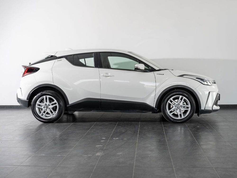 Toyota Toyota C-HR usata a Foggia (15)