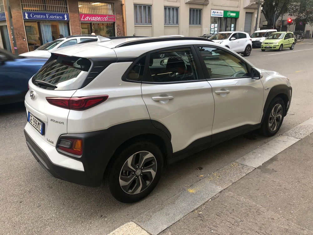 Hyundai Kona usata a Milano (2)