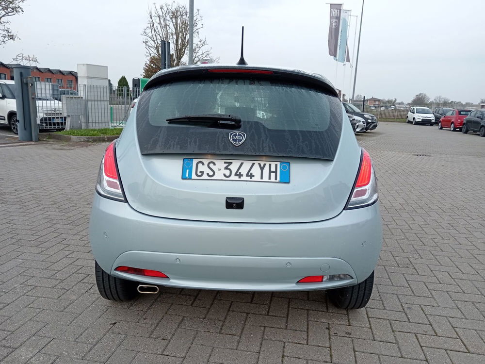 Lancia Ypsilon usata a Alessandria (6)