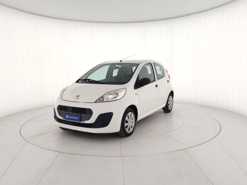 Peugeot 107 68CV 5p. Active  del 2013 usata a Massa