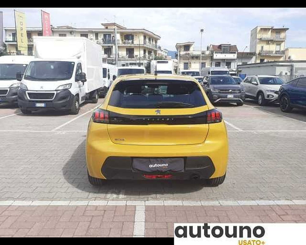 Peugeot 208 nuova a Napoli (6)