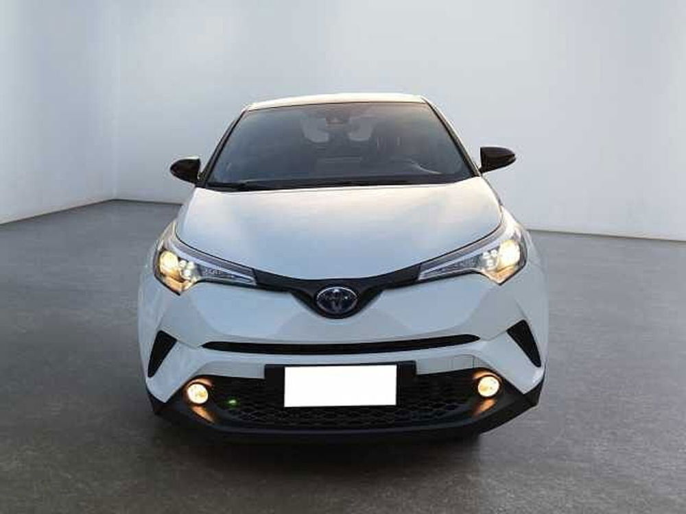 Toyota Toyota C-HR usata a Lucca (3)