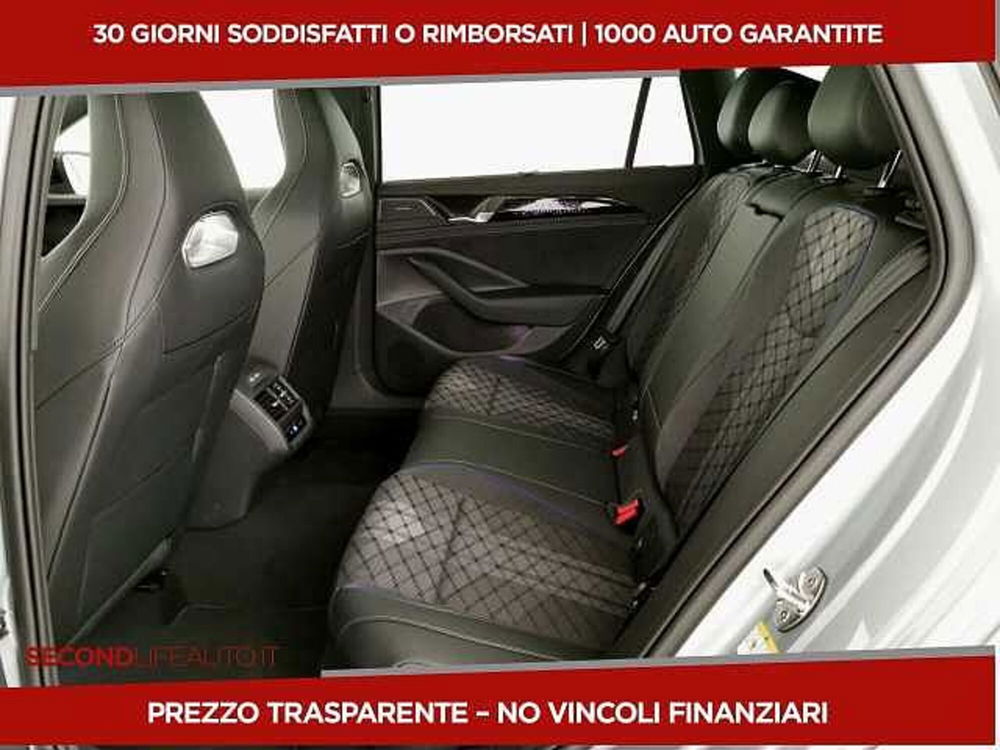 Volkswagen Passat nuova a Chieti (6)