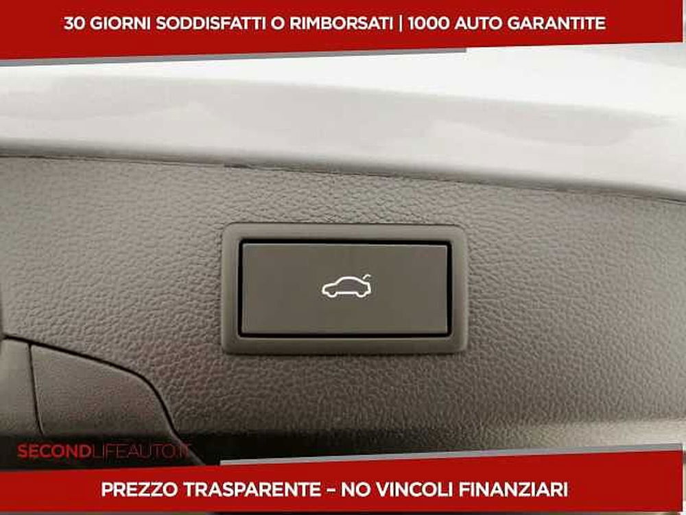 Volkswagen Passat nuova a Chieti (8)