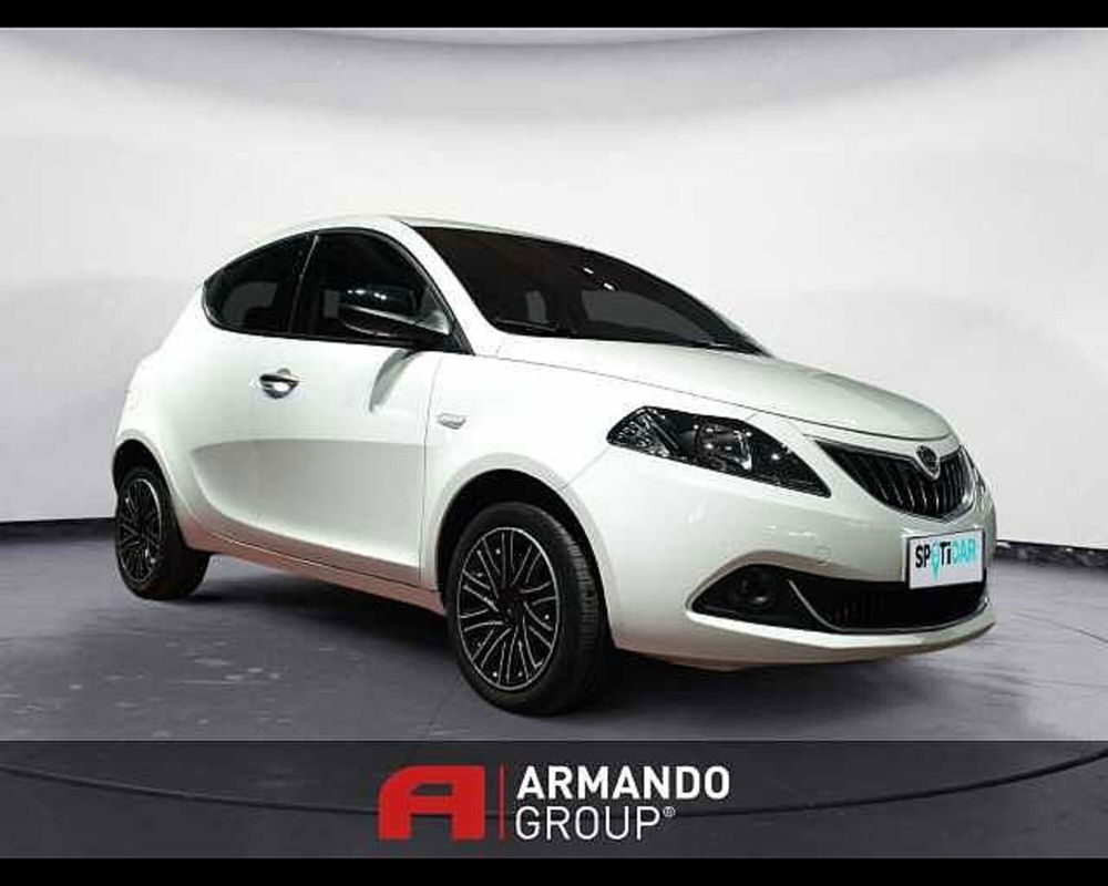 Lancia Ypsilon usata a Cuneo (3)