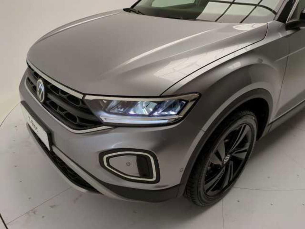 Volkswagen T-Roc nuova a Avellino (8)