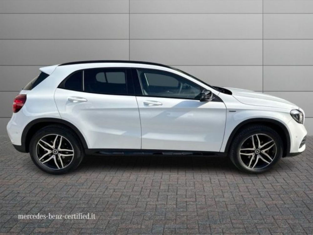 Mercedes-Benz GLA SUV usata a Avellino (5)