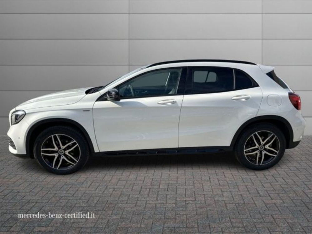 Mercedes-Benz GLA SUV usata a Avellino (6)