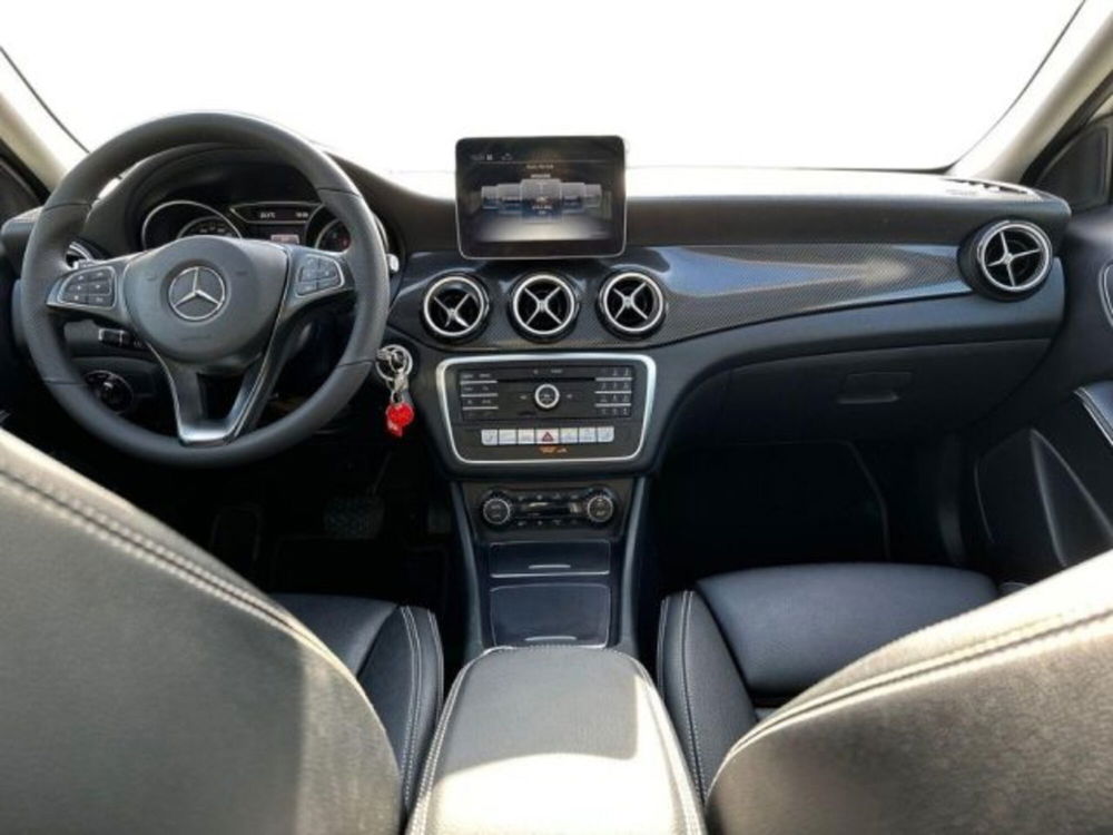 Mercedes-Benz GLA SUV usata a Avellino (9)