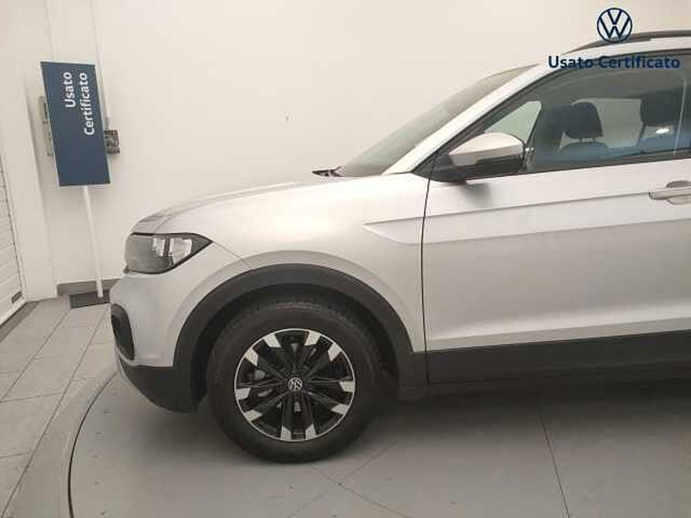 Volkswagen T-Cross usata a Varese (7)