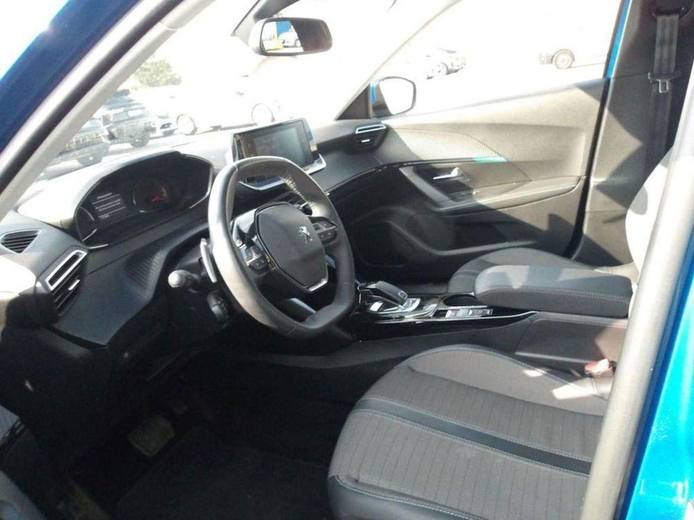 Peugeot 2008 usata a Lecce (3)