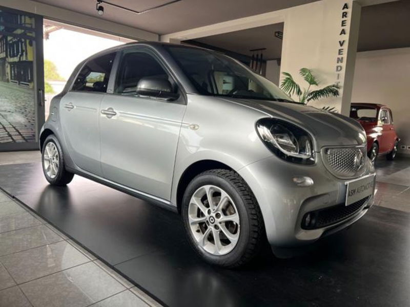 smart forfour forfour 90 0.9 Turbo Passion  del 2018 usata a Marigliano