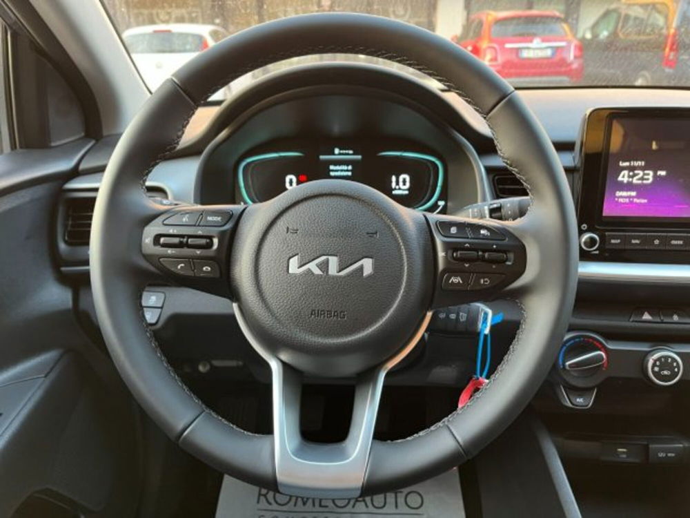 Kia Stonic nuova a Perugia (12)