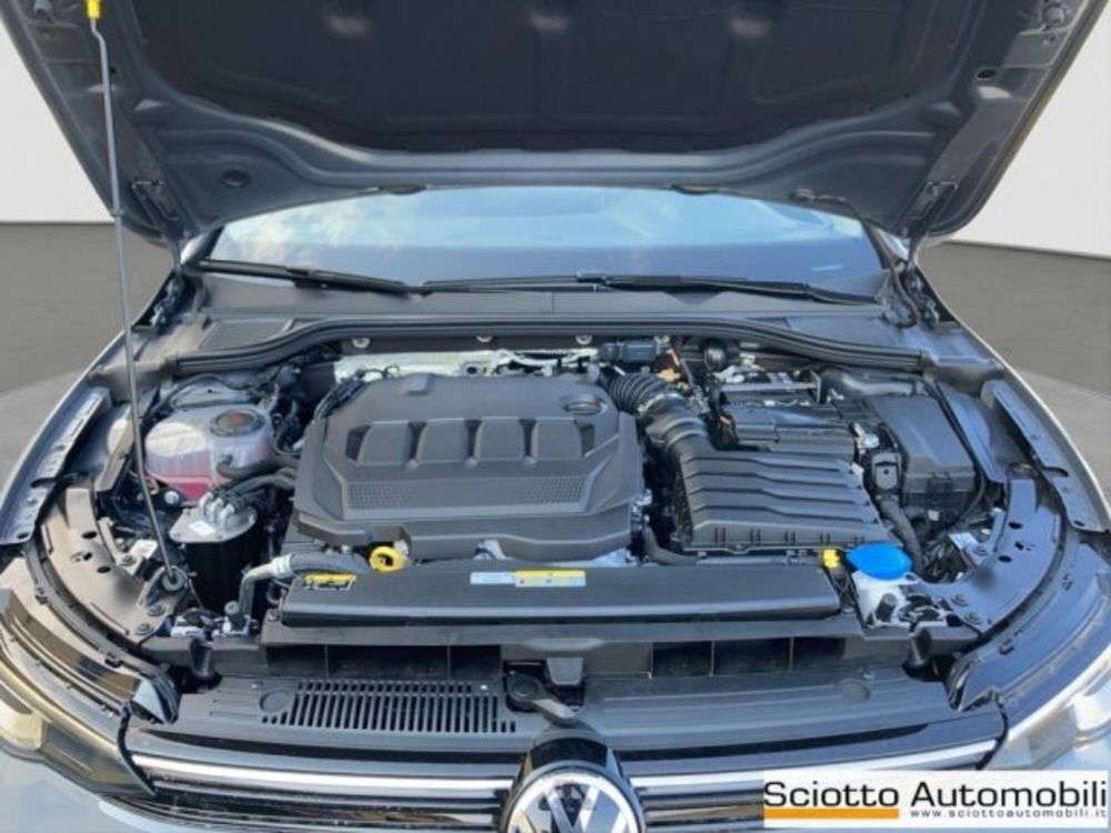 Volkswagen Golf Variant nuova a Messina (18)