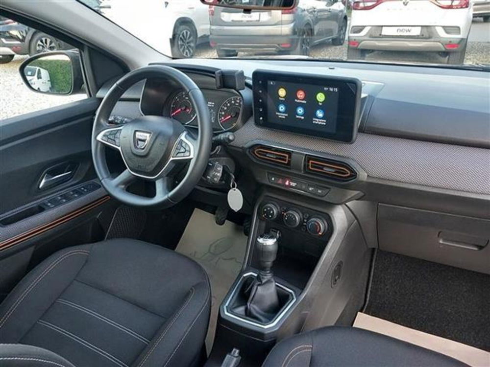 Dacia Sandero usata a Firenze (11)