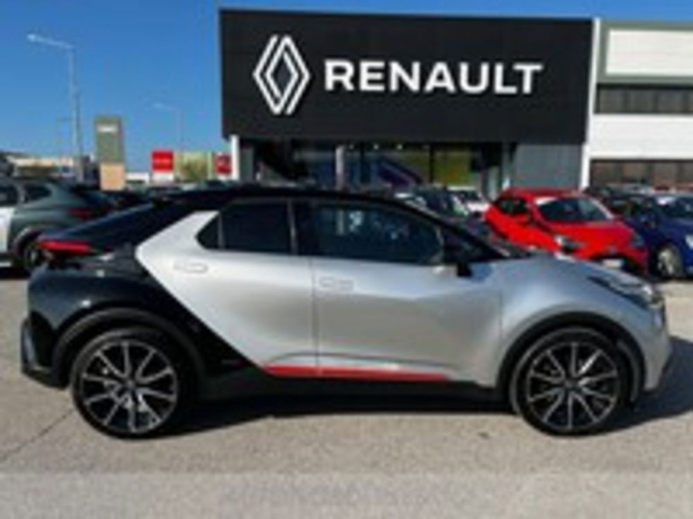 Toyota Toyota C-HR usata a Pordenone (6)