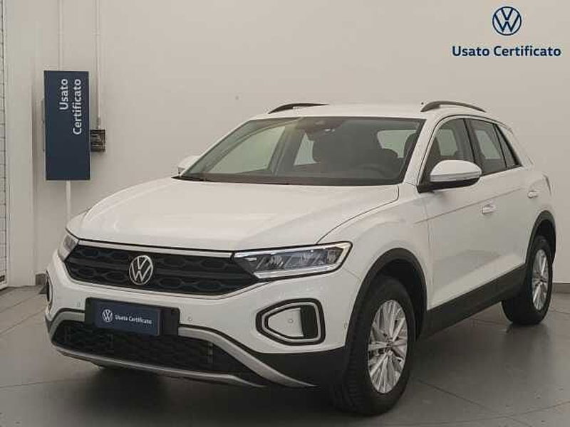 Volkswagen T-Roc 1.0 TSI Life del 2021 usata a Busto Arsizio