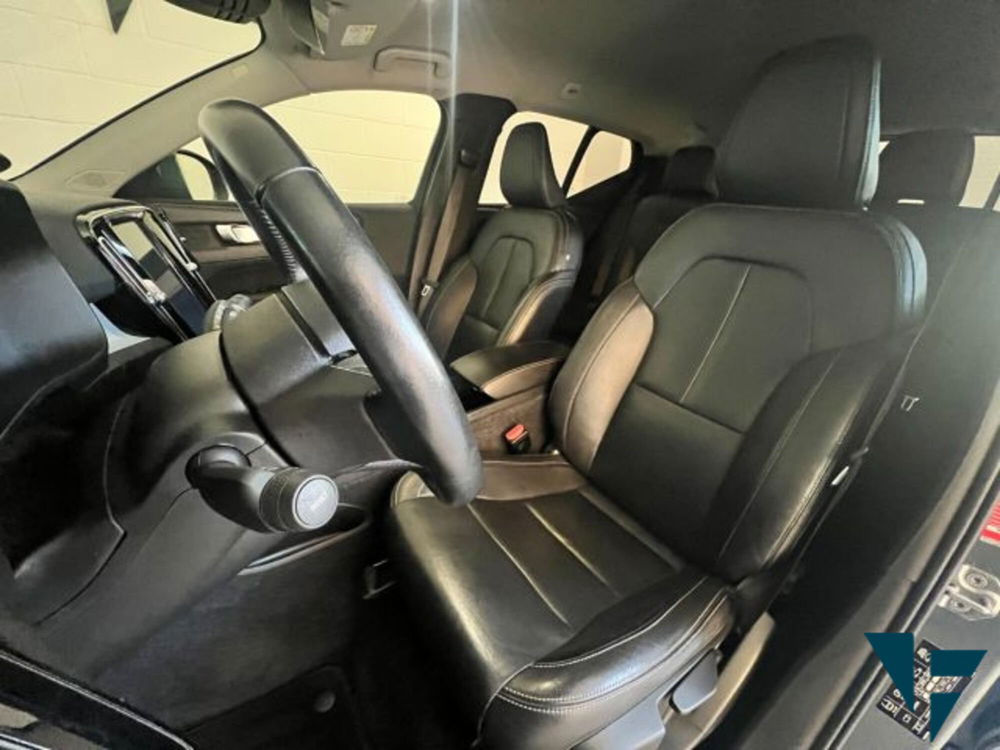 Volvo XC40 usata a Udine (9)