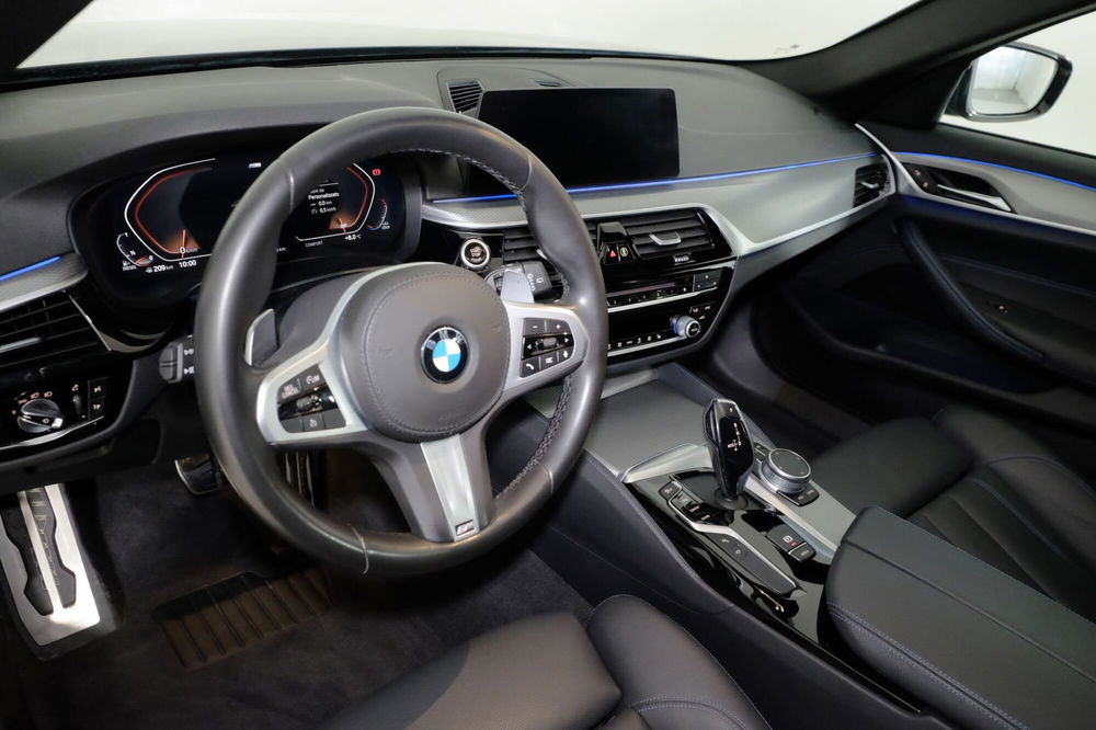 BMW Serie 5 Touring usata a Torino (7)