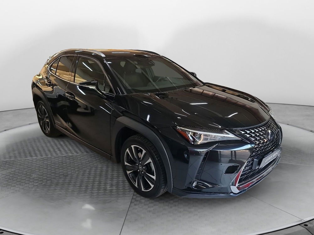 Lexus UX usata a Bologna (2)