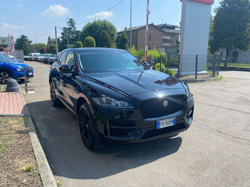 Jaguar F-Pace usata a Parma (3)