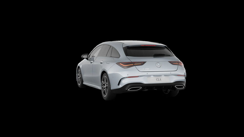 Mercedes-Benz CLA Shooting Brake nuova a Monza e Brianza (3)