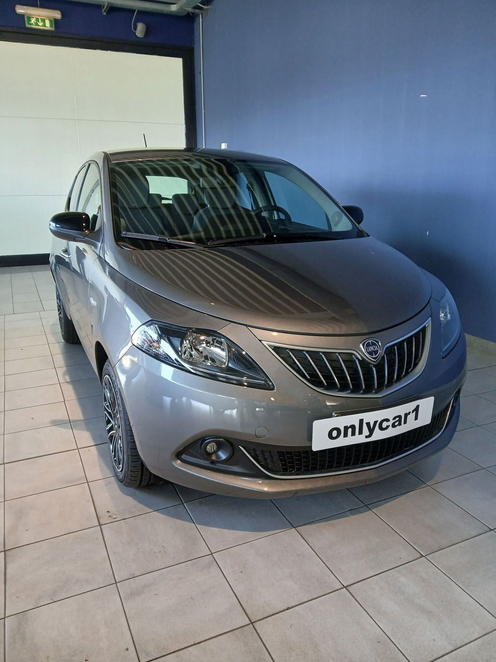 Lancia Ypsilon usata a Ferrara