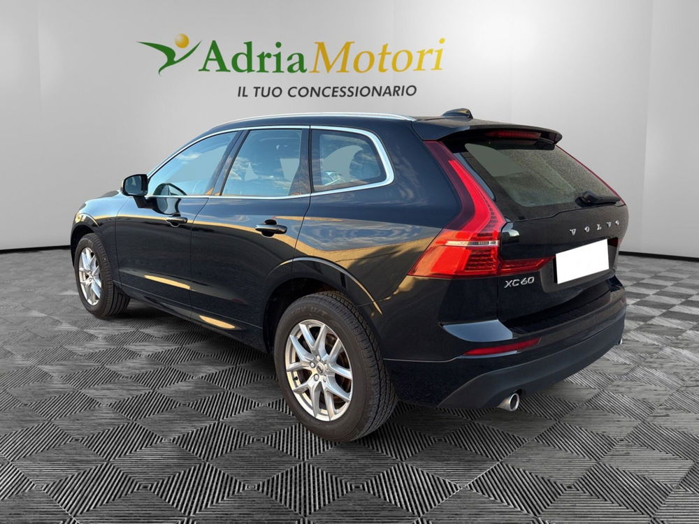 Volvo XC60 usata a Pordenone (3)