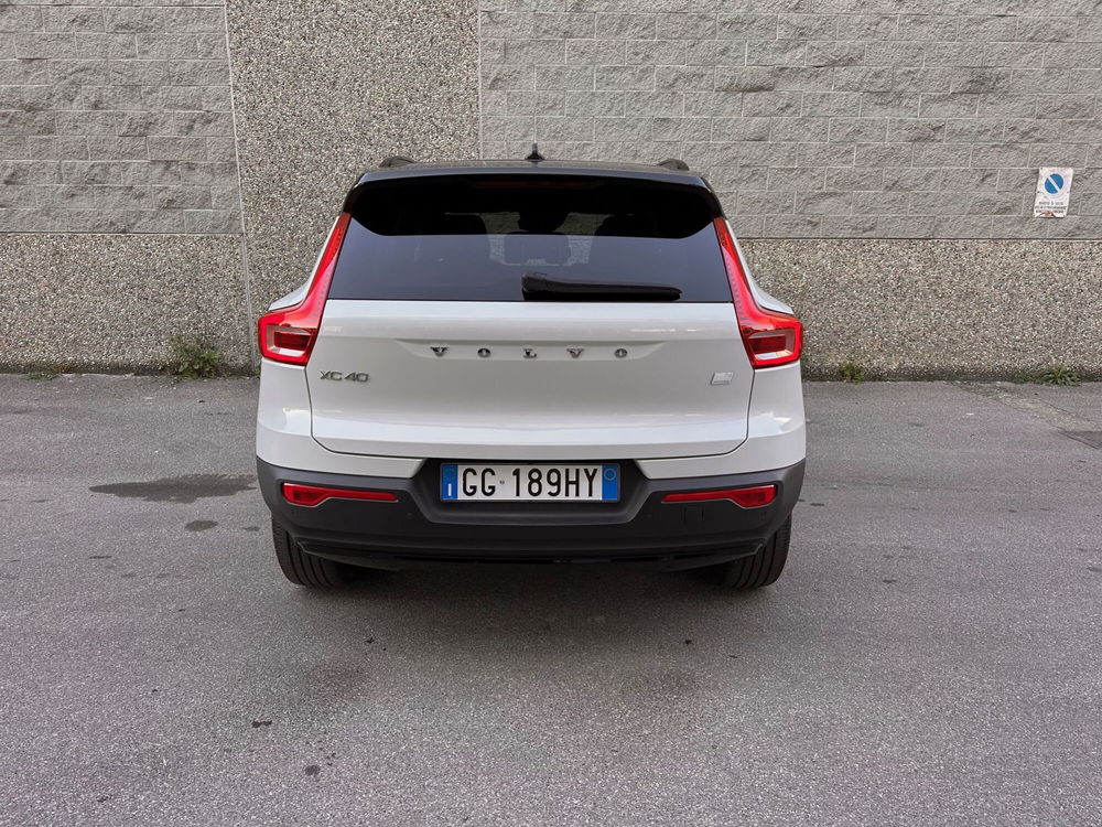 Volvo XC40 usata a Bergamo (6)