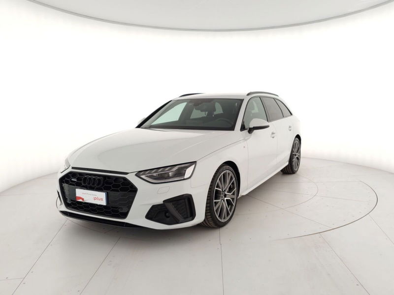 Audi A4 Avant 40 TDI quattro S tronic S line edition  del 2022 usata a Massa