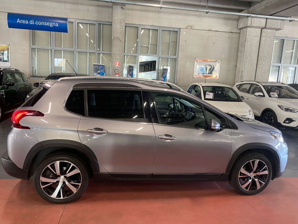 Peugeot 2008 usata a Milano (7)